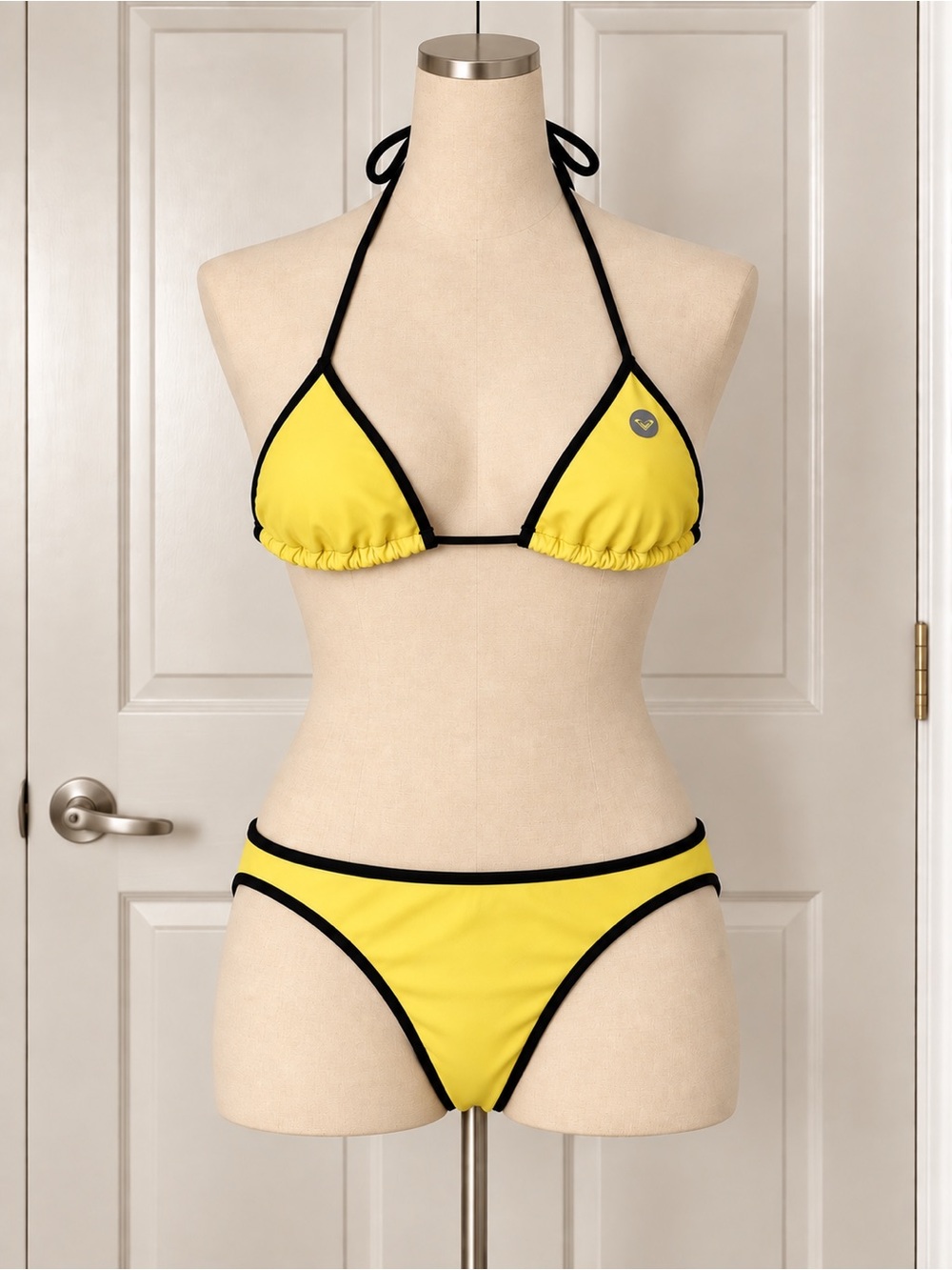 Roxy Yellow Black Bikini Set Triangle Halter Top M Bottoms L Y2K Surf Swim